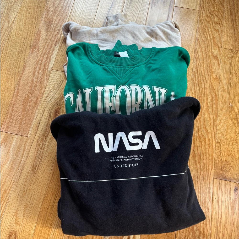3 cropped sweat shirt bundle